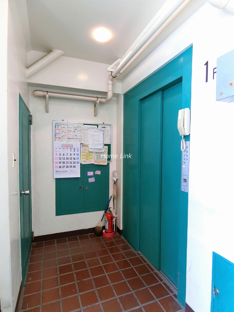 セブンマンション　エレベーターホール